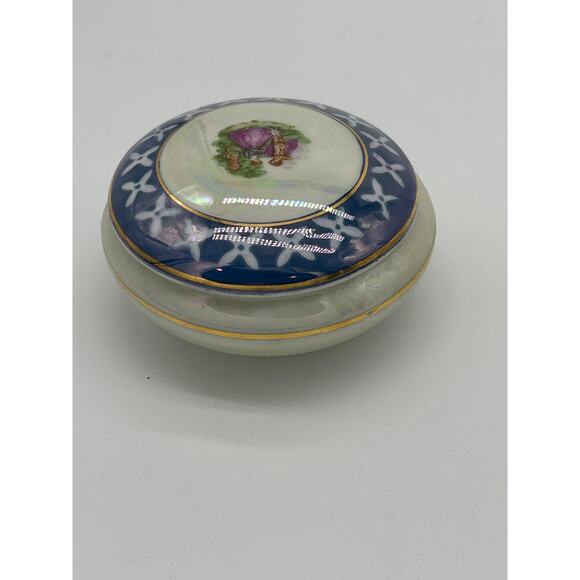 Lot of 2 Vintage Lusterware Fragonard Trinket Dish w/ Lid Bell Courting Couple - Picture 6 of 12
